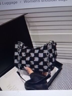 💲5⃣ Add On Checkerboard Chain Shoulder Bag in Black & White